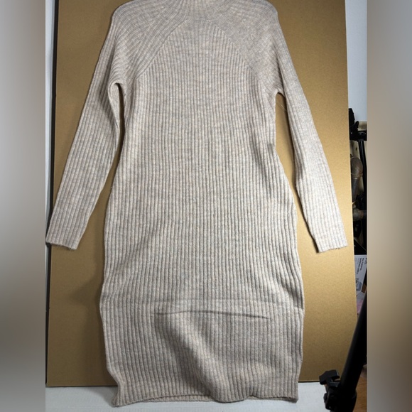 NWT Nelly Rose Ribbed Long Sleeve Sweater Dress - Cream Oatmeal sz M - Picture 2 of 11